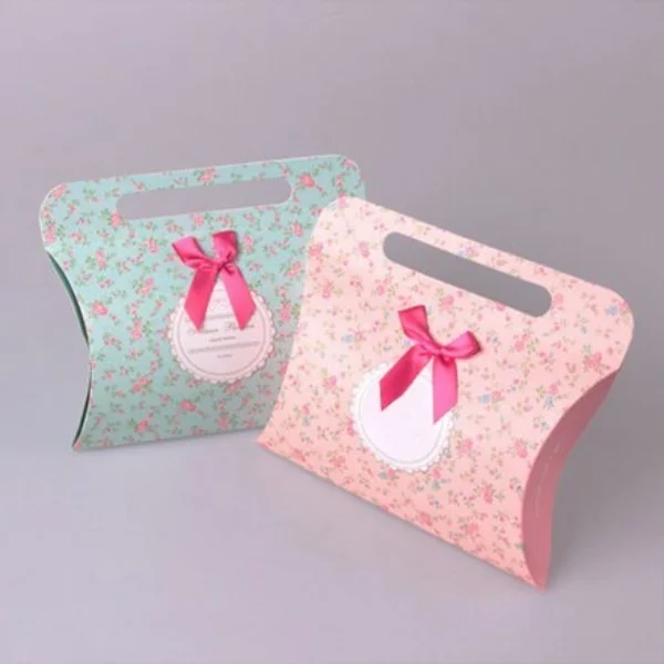 Handle Pillow Boxes